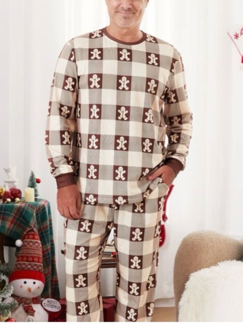 PatPat Men Christmas Gingerbread Top and Graphic Plaid Pant Pajamas Sets, Size M